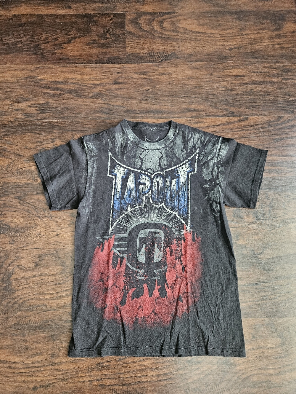 Vintage Y2K TapOut MMA T-shirt